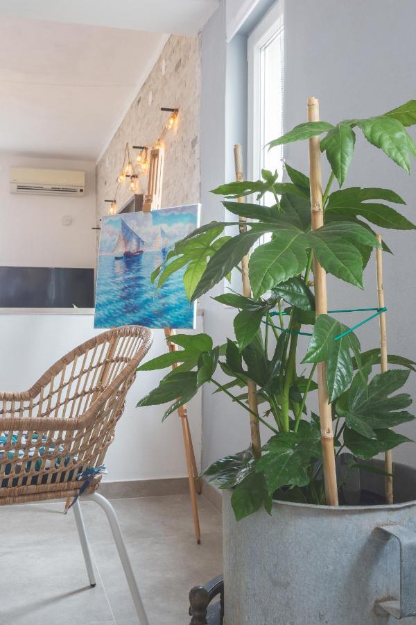 The Island Place Bol Exterior foto